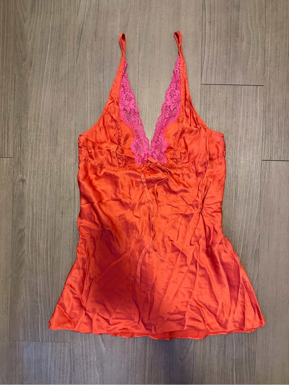 VICTORIA’S SECRET Vintage 100% Silk Lace Chemise Slip Dress